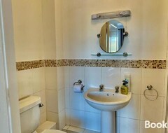 Toàn bộ căn nhà/căn hộ Wellington Central Apartment (Waterford, Ai-len)