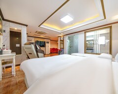 Otel Hwasun Luxury (Hwasun, Güney Kore)