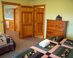 Casa/apartamento entero Mountaintop Experience - 4 Br Cabin (Robbinsville, EE. UU.)