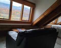 Casa/apartamento entero 3 Minutes To Ski Lifts With Fantastic Views! (Newry, EE. UU.)