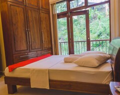 Hotel Lake Reach Residence (Kandy, Sri Lanka)