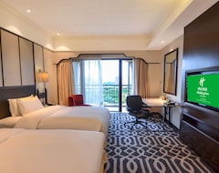 Khách sạn Holiday Inn Guangzhou Airport Zone (Quảng Châu, Trung Quốc)