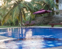 Hotel Coconut Garden  And Restaurant (Tissamaharama, Sri Lanka)
