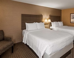 Khách sạn Best Western North Canton Inn & Suites (North Canton, Hoa Kỳ)