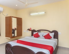 Khách sạn OYO 24169 Hotel Aiswariyam (Puducherry, Ấn Độ)
