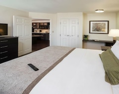 Candlewood Suites Erie, An Ihg Hotel (Erie, USA)