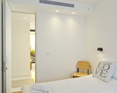 Casa/apartamento entero SHELTER in Elegant 2BR with Veranda close to Beach by FeelHome (Tel Aviv-Yafo, Israel)