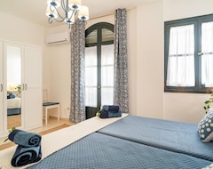 Koko talo/asunto Look Forward To A Relaxing Vacation In This Cozy Vacation Apartment. (Carmona, Espanja)