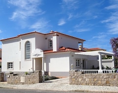 Hele huset/lejligheden Luxury 4 Bedroom Villa With Private Pool On 5 Golf & Beach Resort (Peniché, Portugal)