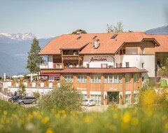 Khách sạn Hotel Amaten (Bruneck, Ý)