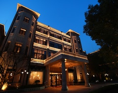 Donghu Hotel (Shanghai, China)