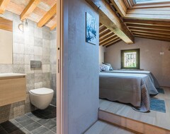 Cijela kuća/apartman Villa Del Duca 12 - Four Bedroom Villa, Sleeps 12 (Urbania, Italija)