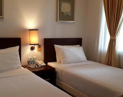 D'Hotel & Suites (Dipolog, Filipinas)