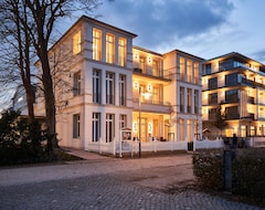 Khách sạn SeetelHotel Strandhotel Atlantic (Ostseebad Heringsdorf, Đức)