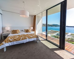 Hele huset/lejligheden Luxury Residence The Ocean Dream V - Three Bedroom Villa, Sleeps 6 (Rogoznica, Kroatien)