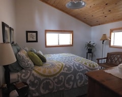 Casa/apartamento entero The Alpaca Barnhaus In The Jemez Mountains-quiet & Comfortable At 8700 $145/nt (Jemez Springs, EE. UU.)