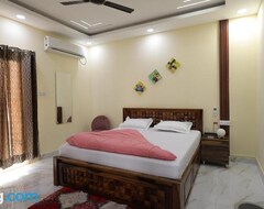 Hotel Eden garden (Sanchi, India)