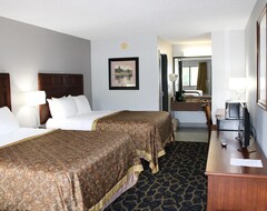 Greenstay Hotel & Suites St James (Saint James, USA)