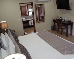 Khách sạn Black Eagle Hotel & Spa (Roodepoort, Nam Phi)