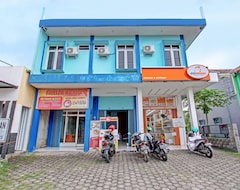 Khách sạn Oyo 91960 Fariza House Syariah (Kendal, Indonesia)