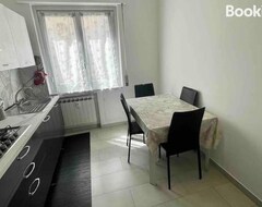 Casa/apartamento entero Appartamento Centrale Con Ampio Balcone (Génova, Italia)