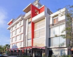 Hotel D Season (Surabaya, Indonesia)