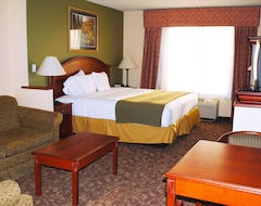 Khách sạn Holiday Inn Express Hotel & Suites Commerce (Commerce, Hoa Kỳ)