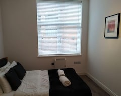 Căn hộ có phục vụ Zen Apartments  Block 7-8 (Birmingham, Vương quốc Anh)