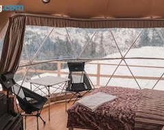 Khu cắm trại Cucu Zen Dome Cabana Cazare Bucovina (Cârlibaba, Romania)