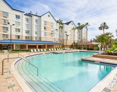 Hotel Fairfield Inn & Suites Orlando Lake Buena Vista in the Marriott Village (Lake Buena Vista, Sjedinjene Američke Države)