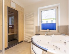 Casa/apartamento entero Apartment For 5 P. With Ir Sauna & Whirlpool Tub (Eisenerz, Austria)