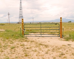 Entire House / Apartment Cabin House On The Prairie/50 Min To Abq (Carrizozo, USA)