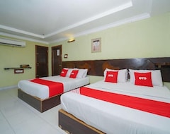 Khách sạn OYO 89976 Fins Hotel (Alor Setar, Malaysia)