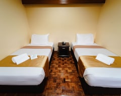 Hotel Sol Y Viento Mountain Hot Springs Resort (Calamba City, Filipinas)