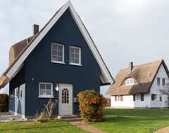 Tüm Ev/Apart Daire House / Thatched Cottage - Holiday House To Hus Vieregge-rügen (Neuenkirchen, Almanya)
