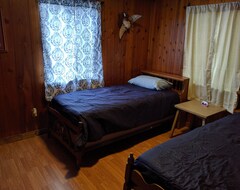 Casa/apartamento entero Newly Renovated Two Bedroom Cabin Adjacent To Lake Barkley State Park (Cadiz, EE. UU.)