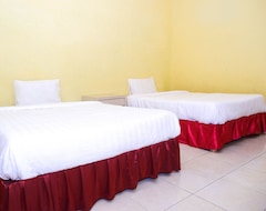 Khách sạn Oyo 898 Joglo Family Hotel & Homestay (Mungkid, Indonesia)