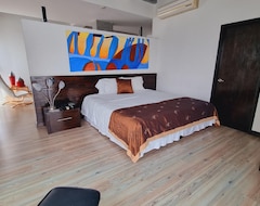 Habitat Suites Hotel (Pereira, Colombia)