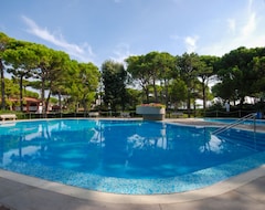 Toàn bộ căn nhà/căn hộ Appartamento Per Vacanze La Meridiana, B4 (lig400) (Magnano in Riviera, Ý)