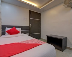 Hotel OYO 17188 A K Residency (Ranchi, India)