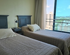 Hotel Park Suites (Mendoza Capital, Argentina)