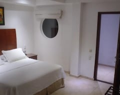 Khách sạn Coral Reef Hotel (Cartagena, Colombia)