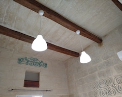 Nhà trọ Limestone Sun Suites (Sliema, Malta)