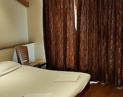 Resort Hotel Lotus (Aurangabad, Hindistan)