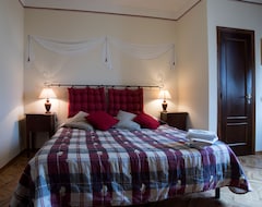 Hotel Double Superior Room In B&b Near To The Historic City (Siena, Italy)