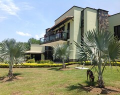 Koko talo/asunto Beautiful Lake House Outside Of Medellin Colombia (55 Kilometers) (Amagá, Kolumbia)