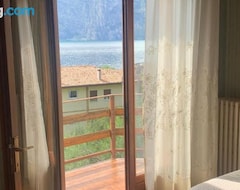 Toàn bộ căn nhà/căn hộ Villa Diana - Terrazza Sul Lago (Brenzone sul Garda, Ý)
