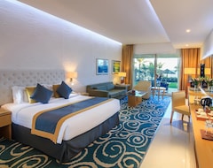 Oceanic Khorfakkan Resort & Spa (Khor Fakkan, United Arab Emirates)