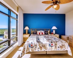 Hele huset/lejligheden Astounding 3 Bedroom Apartment (Cape Coral, USA)