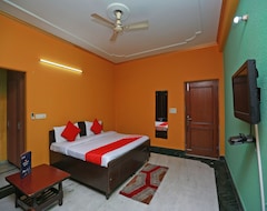 OYO 11752 Hotel Sun Palace Residency (Delhi, Hindistan)
